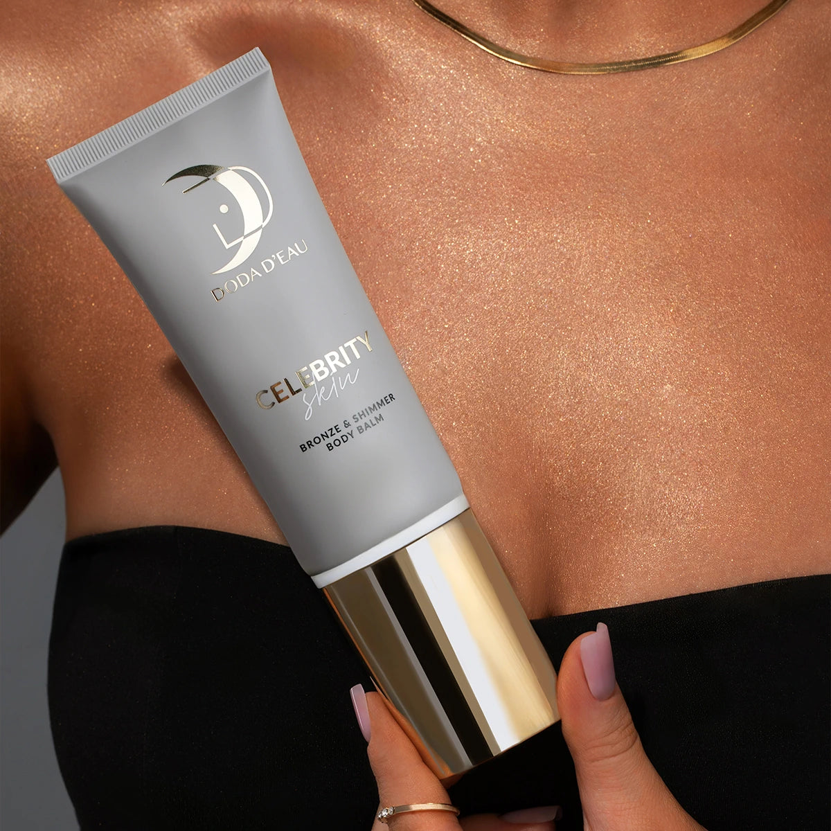 DODA D'EAU Celebrity Skin brązująco-rozświetlający balsam do ciała.webp